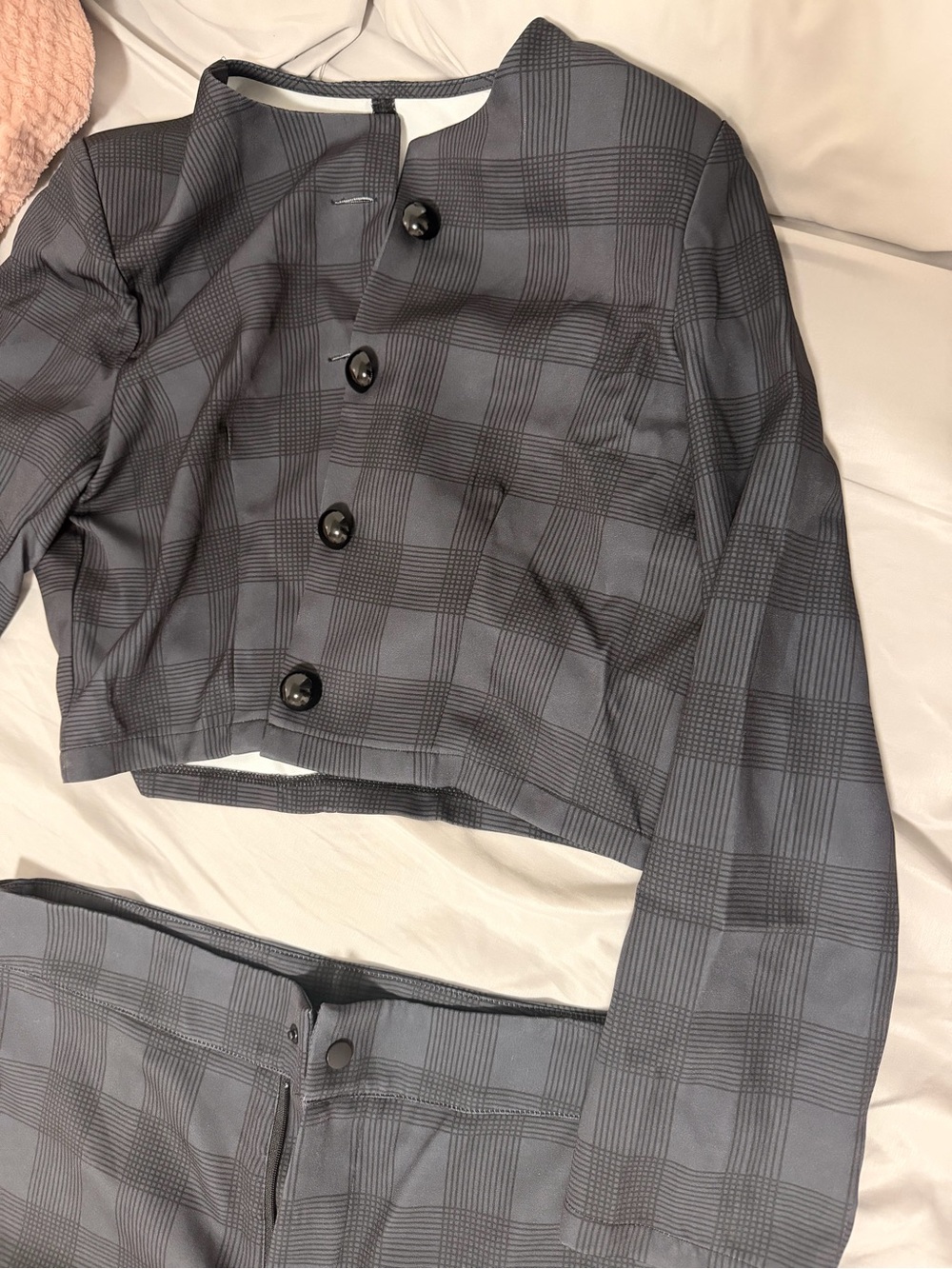 Gray Plaid Cropped Blazer - Classic Tailored Look